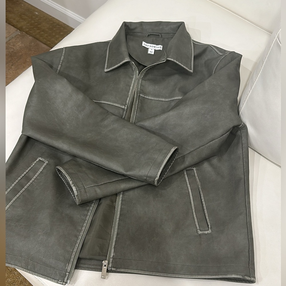 Gorgeous jacket nwot